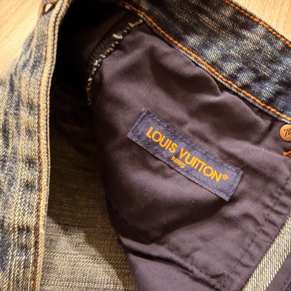 Louis Vuitton SS23 Wavy Jeans - Like New - Picture 6 of 9